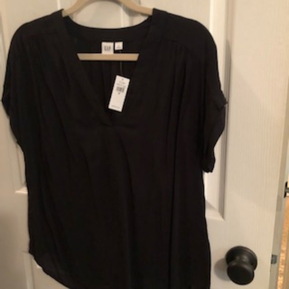 NWT Gap Black Split Neck Popover Blouse